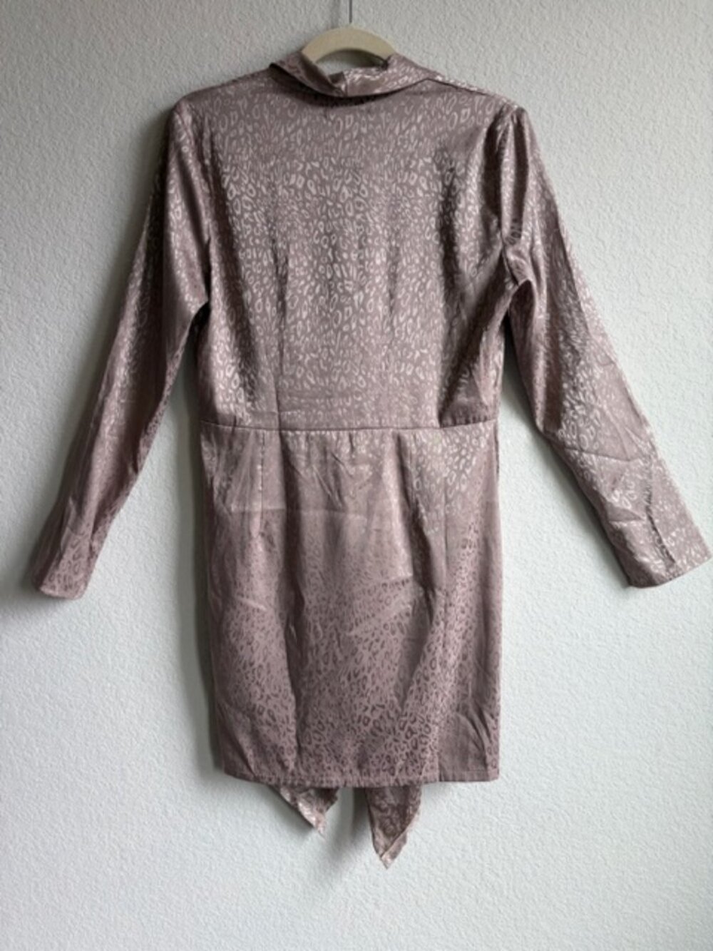 Eight Paris Women Tonal Leopard Taupe Mini Cocktail Dress Tulip Hem Large Glam - Picture 4 of 9